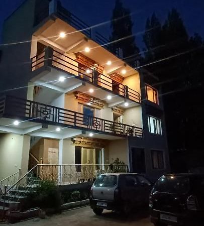 Zlatan Guest House Leh Luaran gambar